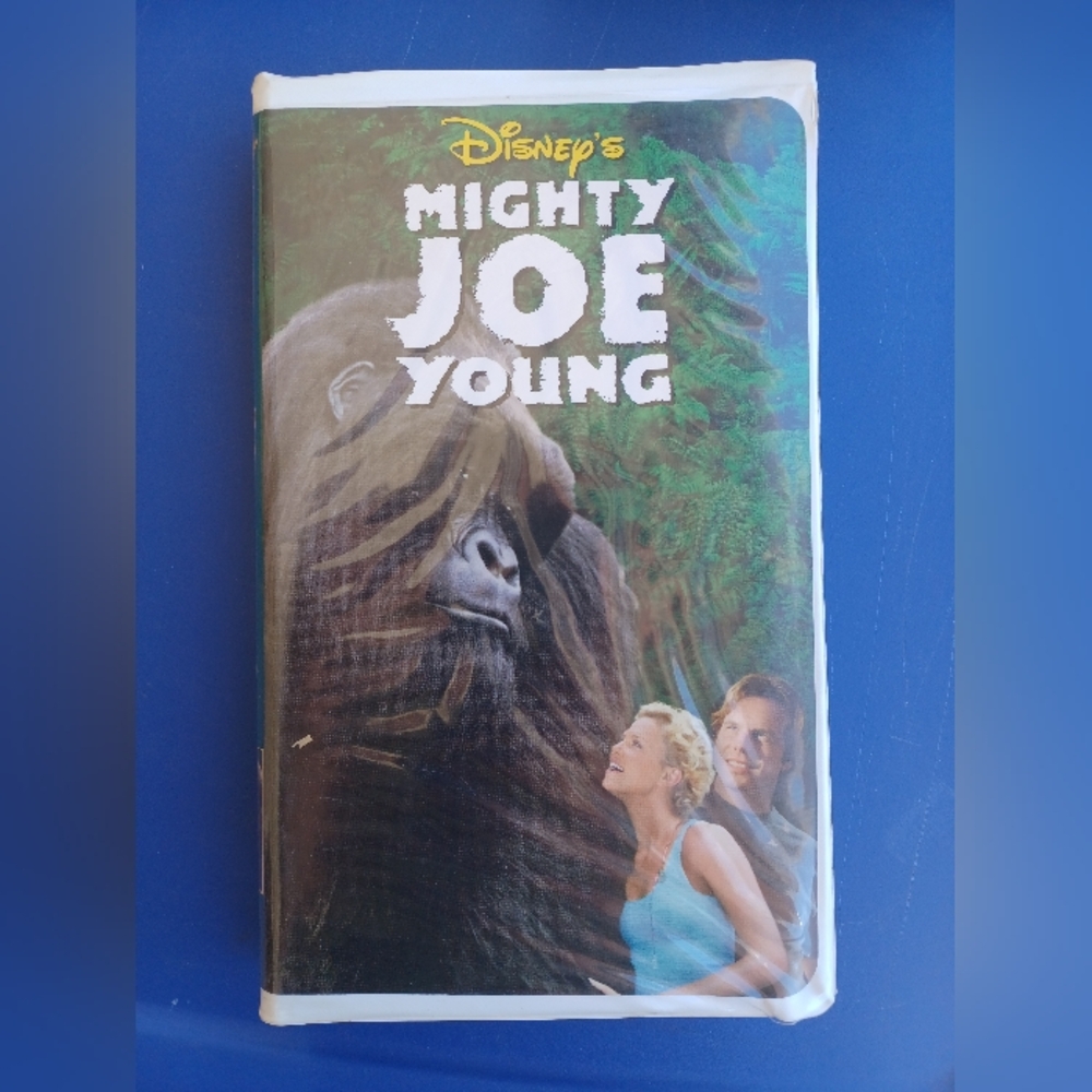 Vintage Vhs MIGHTY JOE YOUNG
